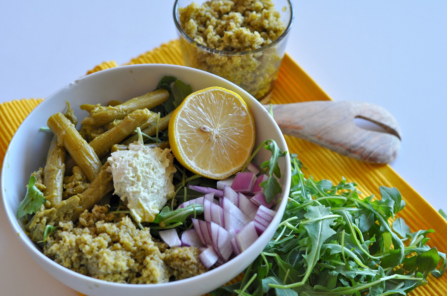De-Bloating Recipe Alert!  Asparagus Arugula Salad Bowl